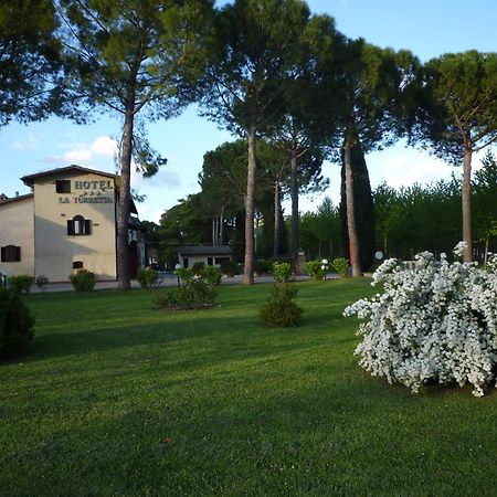 Hotel La Torretta Assisi Esterno foto